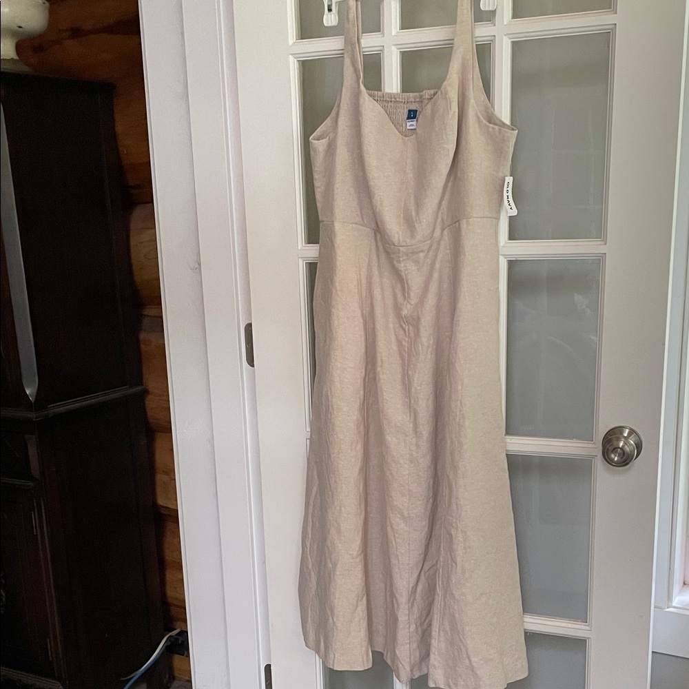 NWT Old Navy Beige Midi Dress